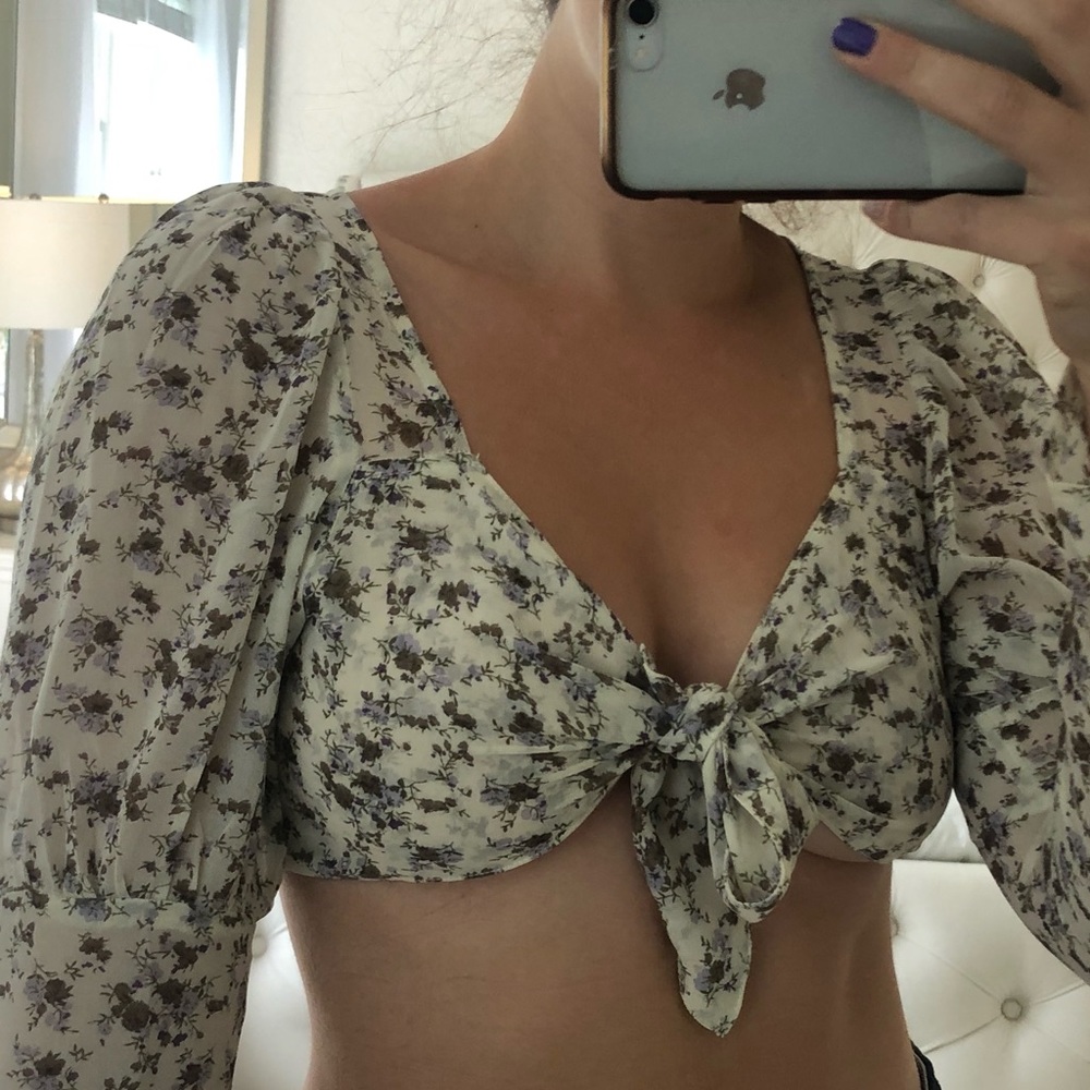 NWT Front Tie Blouse